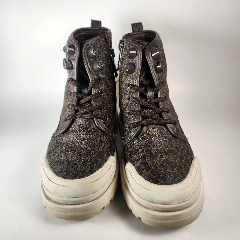MICHAEL KORS Girls Payton Boot Size 2 Brown Lug Sole Signature Logo Textile - Picture 5 of 13